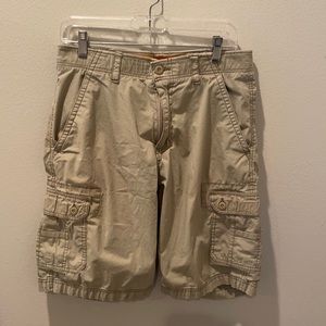 WearFirst cargo shorts size 32 waist
